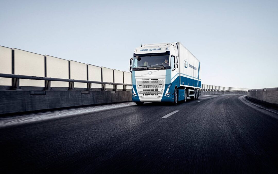 Twee Volvo FH Electric trekkers voor VTS Transport & Logistics